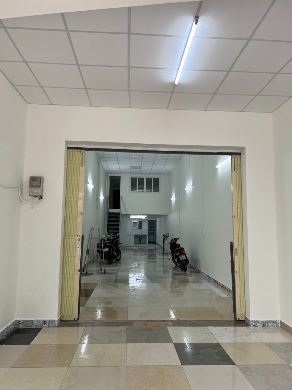 Bán nhà mặt tiền đường số 2   đường rộng 25m  , kế nhà 66/80 bình thành - kdc vĩnh lộc , phường
