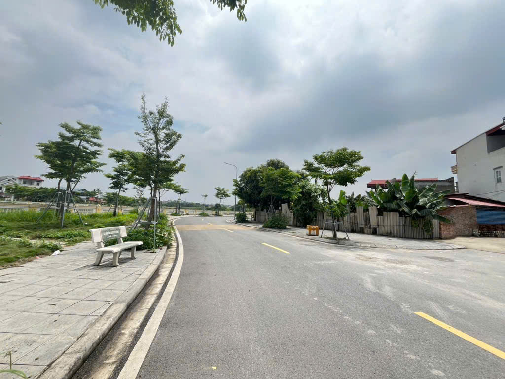 https://infonhadat.com.vn/uploads2019/images/customer/3013376410/images/1784645837647_5116347666407510236_5116347666407510236_34276f80bad5ab6dce6ca9714ef4d83a.jpg